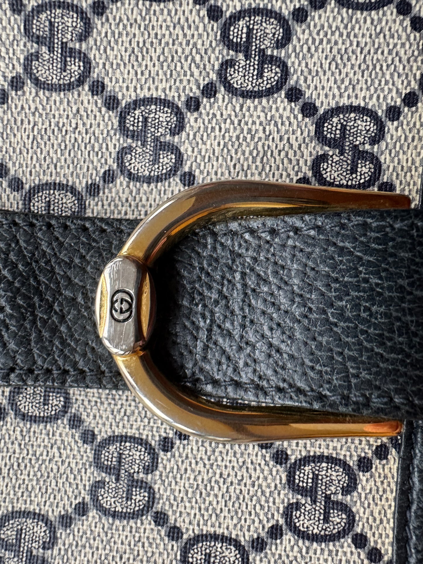 Vintage Gucci GG Supreme Crossbody Bag