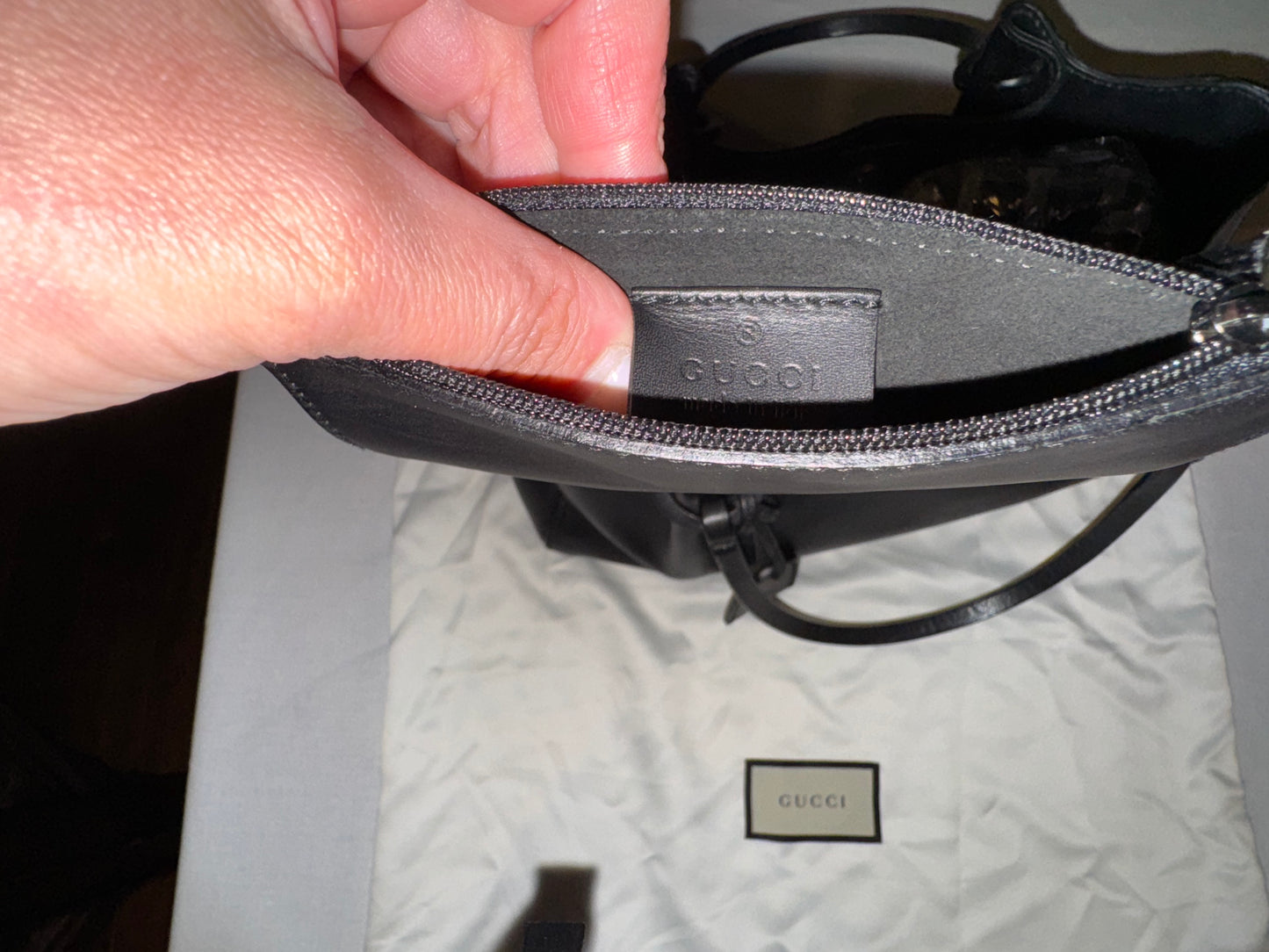 Gucci Swing Leather Bucket Tote